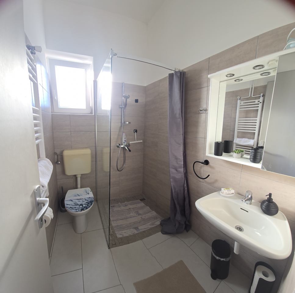 Guest House Surina